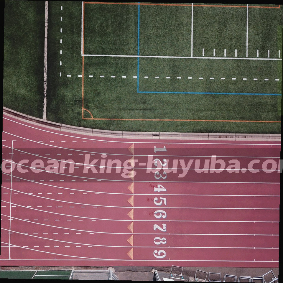 俯视角度下捕鱼炮台与散落扑克牌、霓虹灯管的插画